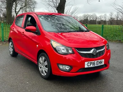 Used Vauxhall Viva 75 HP (55 kW) 2016 Red Hatchback