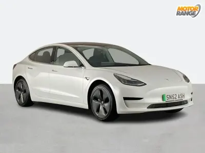 Used Tesla Model 3 Standard Range 239 kW (325 HP) 2019 White Sedan