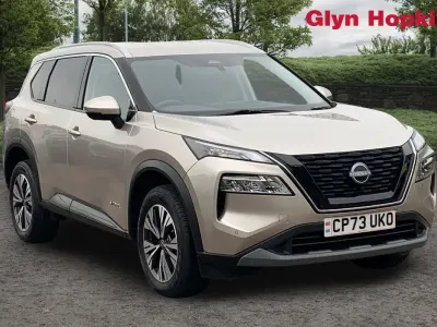 Usado Nissan X-Trail N-Connecta 213 CV (156 kW) 2024 Plateado SUV
