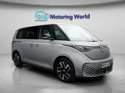 Used VW ID. Buzz Pro 207 kW (282 HP) 2025 MPV