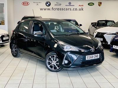 Used Toyota Yaris 107 HP (78 kW) 2019 Black Hatchback