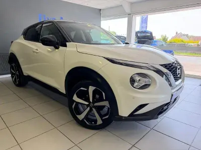 Used Nissan Juke N-Connecta 114 HP (83 kW) 2021 White SUV