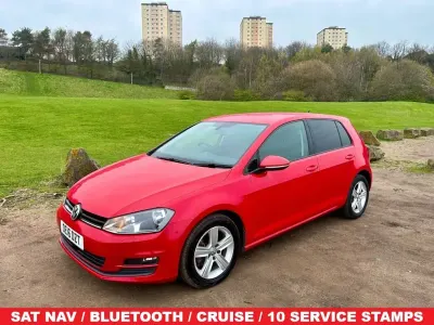Used VW Golf VII Edition 110 HP (80 kW) 2016 Red Hatchback