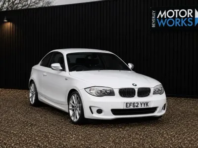 Usado BMW 118 Coupé Exclusive 143 CV (105 kW) 2013 Blanco Coupe