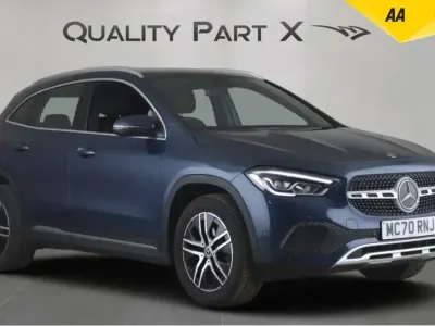Usado Mercedes GLA200 Executive 2020 Azul SUV