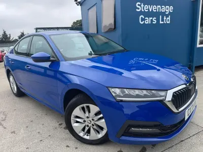Used Skoda Octavia SE Technology 110 HP (80 kW) 2021 Blue Hatchback
