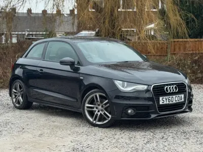 Usado Audi A1 S-Line 122 HP (89 kW) 2011 Preto Citadino
