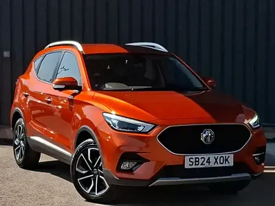 Used MG ZS Exclusive 111 HP (81 kW) 2024 Orange SUV