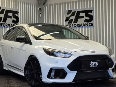 Used Ford Focus RS 350 HP (257 kW) 2016 White Hatchback