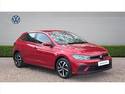 Used VW Polo Life 95 HP (69 kW) 2023 Red Hatchback