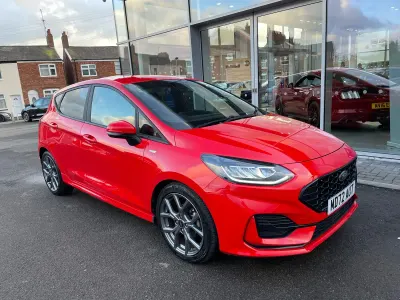 Used Ford Fiesta ST-Line 125 HP (91 kW) 2023 Red Hatchback