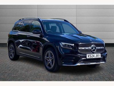 Mercedes GLB220
