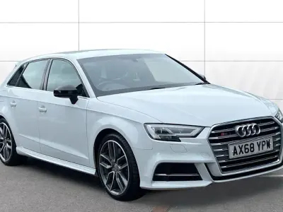 Used Audi S3 Sportback Sport 300 HP (220 kW) 2019 White Hatchback