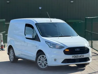 Usado Ford Transit Connect Limited 120 HP (88 kW) 2020 Branco Monovolume