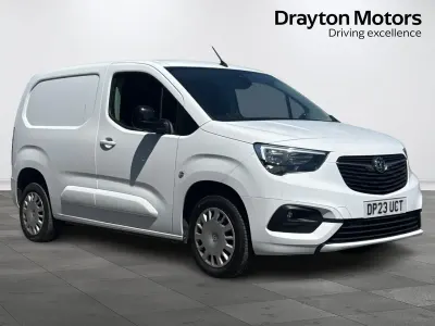 Used Vauxhall Combo S 100 HP (73 kW) 2023 White MPV
