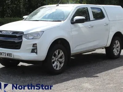 Used Isuzu D-Max 165 HP (121 kW) 2023 White Pickup