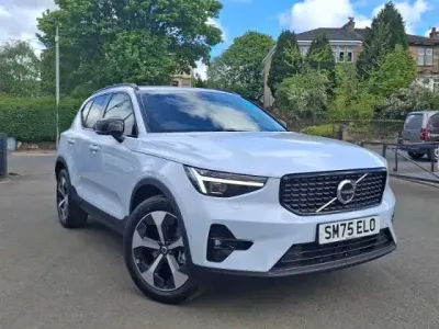 New Volvo XC40 Plus 163 HP (119 kW) 2026 SUV