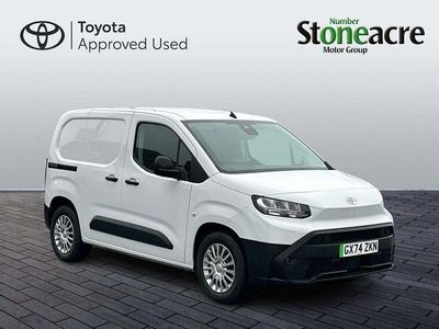 Used Toyota Proace 100 kW (136 HP) 2024 White MPV