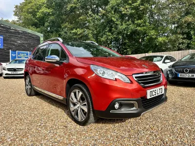 Used Peugeot 2008 120 HP (88 kW) 2016 Red SUV