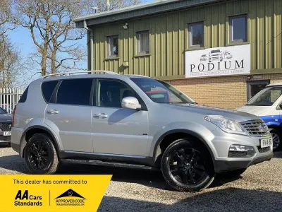 Used SsangYong Rexton 2014 Silver SUV