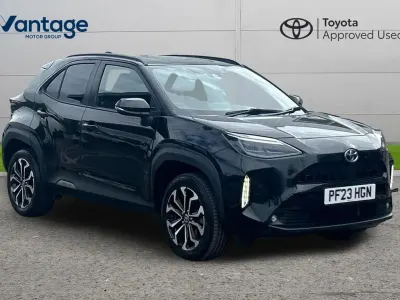 Used Toyota Yaris Cross Design 113 HP (83 kW) 2023 Black SUV