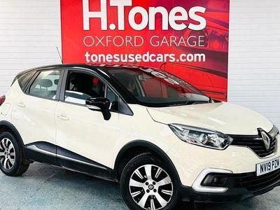 White Used 2019 Renault Captur Play SUV | £6,995 (Fair price)