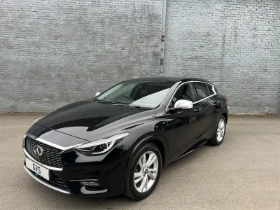 Used Infiniti Q30 Business Executive 109 HP (80 kW) 2017 Black Hatchback
