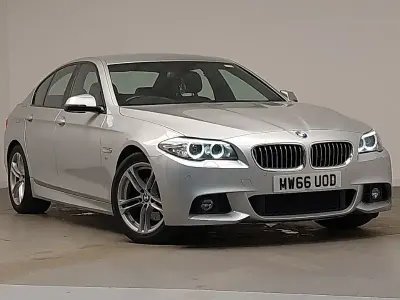 Begagnad BMW 520 M Sport 190 HK (139 kW) 2016 Silver Sedan