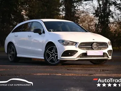 Usado Mercedes CLA250e Shooting Brake AMG line 218 HP (160 kW) 2022 Branco Carrinha