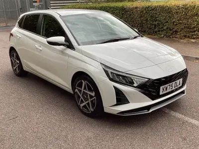 Used Hyundai i20 90 HP (66 kW) 2026 White Hatchback