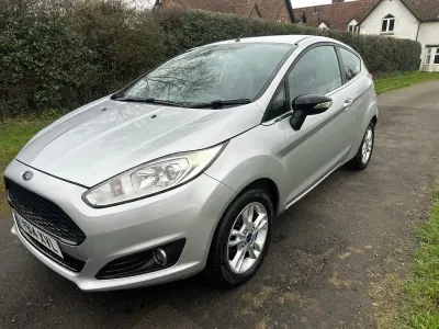 Used Ford Fiesta Zetec 2014 Silver Hatchback