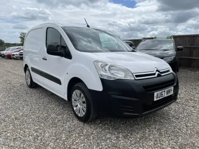 Used Citroën Berlingo 2017 White MPV