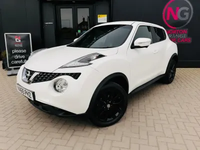 Usado Nissan Juke Tekna 110 HP (80 kW) 2016 Branco SUV