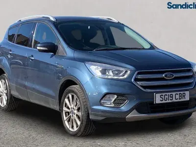 Używany Ford Kuga Titanium 182 KM (133 kW) 2019 Niebieski SUV