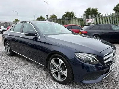 Used Mercedes E220 Premium 194 HP (142 kW) 2017 Blue Sedan