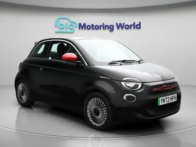 Second-hand Fiat 500e Red 69 kW (95 CP) 2024 Hatchback