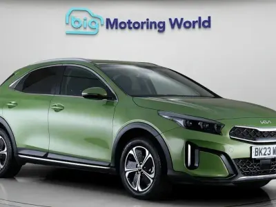 Usado Kia XCeed 141 HP (103 kW) 2023 Verde SUV
