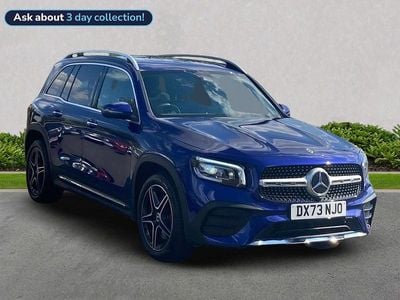 Mercedes GLB220