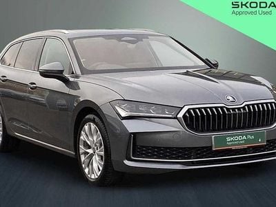 Graphite grey metallic Used 2025 Skoda Superb SE L Estate | £33,900 (Fair price)