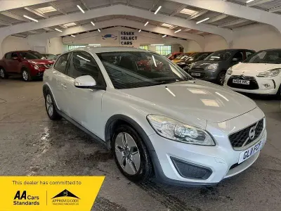 Used Volvo C30 115 HP (84 kW) 2011 White Hatchback