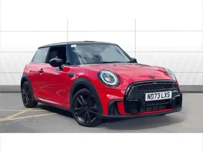 Used Mini Cooper Sport 134 HP (98 kW) 2023 Red Hatchback