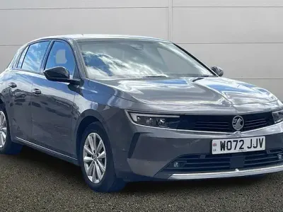 Used Vauxhall Astra Design Edition 131 HP (96 kW) 2025 Hatchback