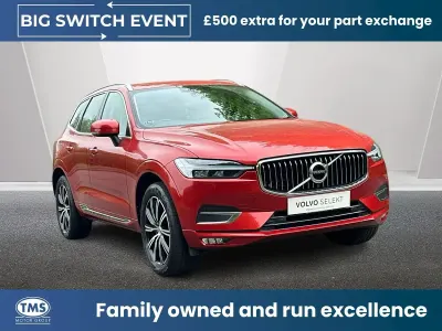 Używany Volvo XC60 Inscription 235 KM (172 kW) 2021 Czerwony SUV