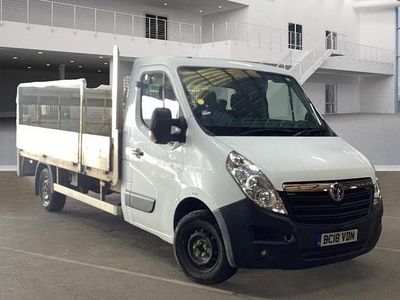 Used Vauxhall Movano 130 HP (95 kW) 2018 White MPV