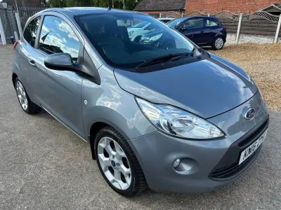 Used Ford Ka Zetec 69 HP (50 kW) 2016 Silver Hatchback
