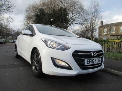 Used Hyundai i30 SE 2016 White Hatchback