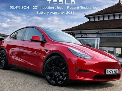 Used Tesla Model Y Long Range AWD 378 kW (514 HP) 2023 Red SUV
