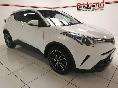 Used Toyota C-HR 116 HP (85 kW) 2019 White SUV