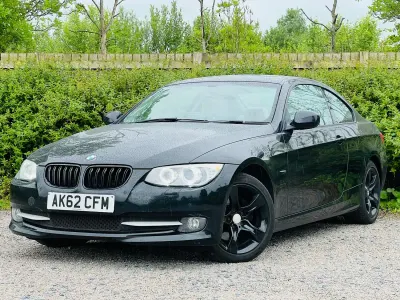 Used BMW 320 2012 Black Coupe