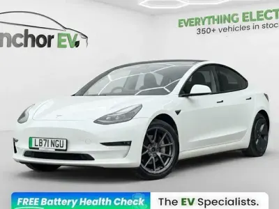 Begagnad Tesla Model 3 Long Range AWD 258 kW (351 HK) 2023 Sedan